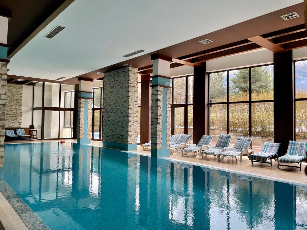 Ground Floor 2-Bedrooms, 2-Bathrooms Apartment Near Bansko In A Complex With Pools And Spa Included Raslog Exterior foto